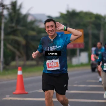 Runner Photo 4728533