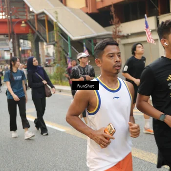 Runner Photo 4728758