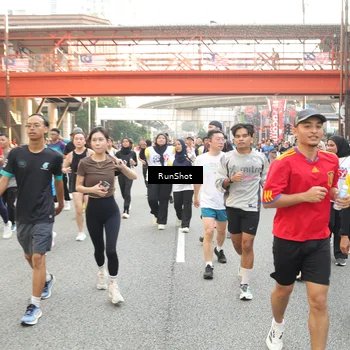 Runner Photo 4729343
