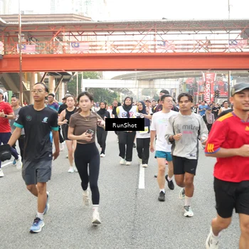 Runner Photo 4729405