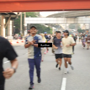 Runner Photo 4729435