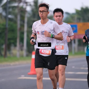 Runner Photo 4729603