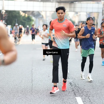 Runner Photo 4729698