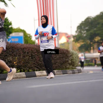 Runner Photo 4730010