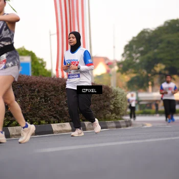 Runner Photo 4730011