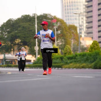 Runner Photo 4730070