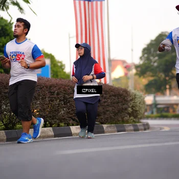 Runner Photo 4730086