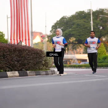 Runner Photo 4730113