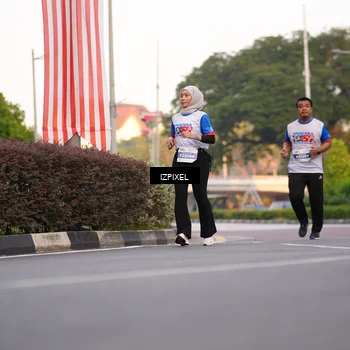 Runner Photo 4730115