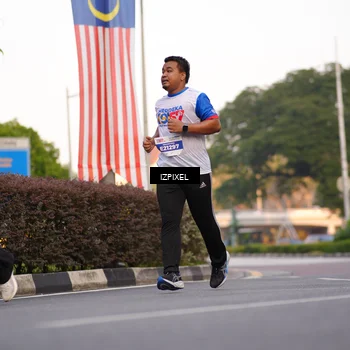 Runner Photo 4730138