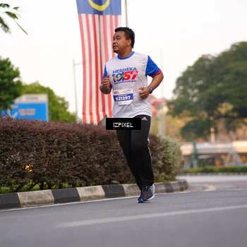 Runner Photo 4730142