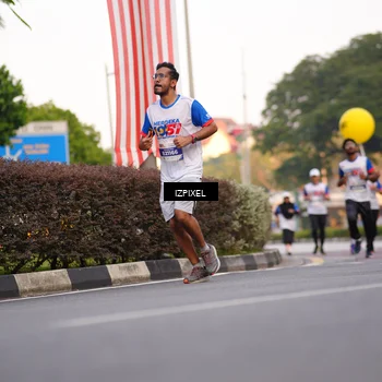 Runner Photo 4730165