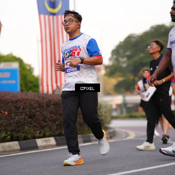 Runner Photo 4730366