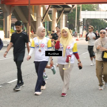 Runner Photo 4730377