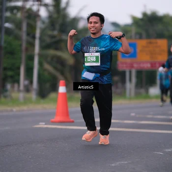 Runner Photo 4730406