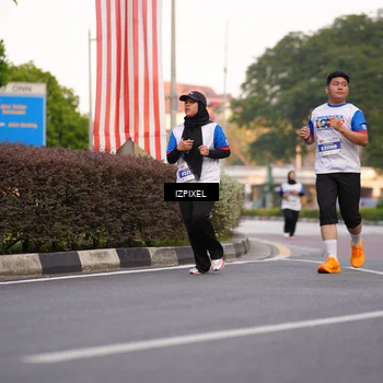 Runner Photo 4730419