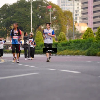 Runner Photo 4730472