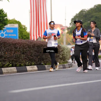 Runner Photo 4730496