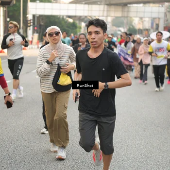 Runner Photo 4730541