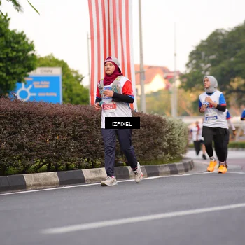 Runner Photo 4730546