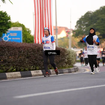 Runner Photo 4730596