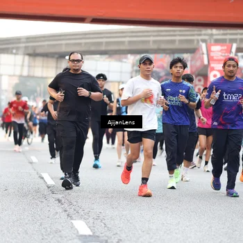 Runner Photo 4730645
