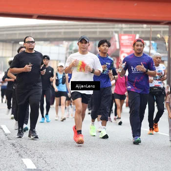 Runner Photo 4730653
