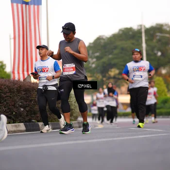 Runner Photo 4730702
