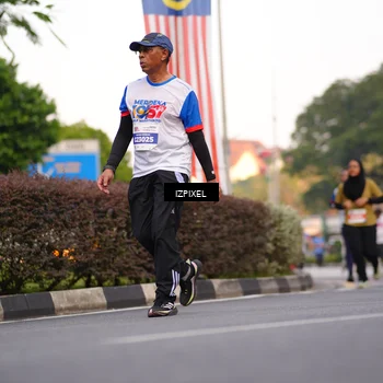 Runner Photo 4731006
