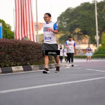Runner Photo 4731086