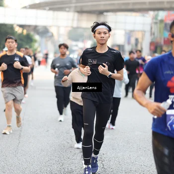 Runner Photo 4731100