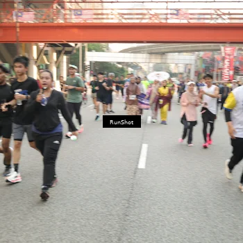 Runner Photo 4731105