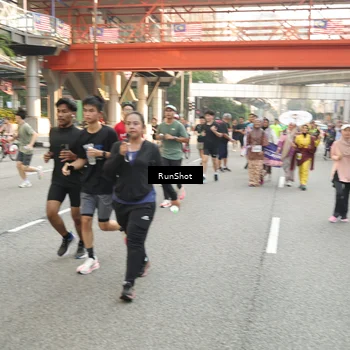 Runner Photo 4731119