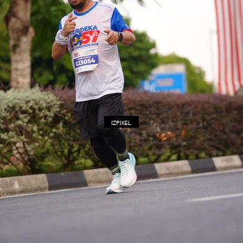 Runner Photo 4731149