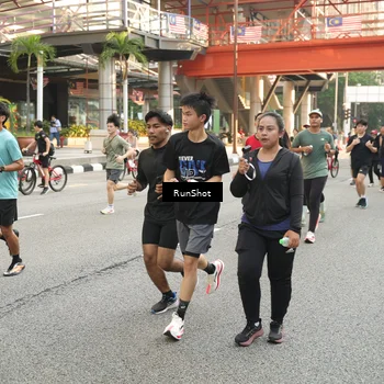 Runner Photo 4731174