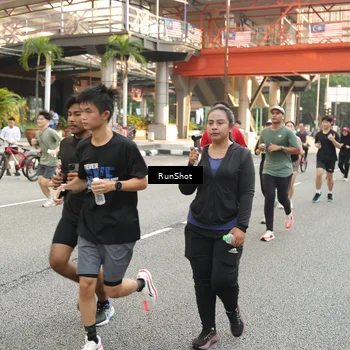 Runner Photo 4731235
