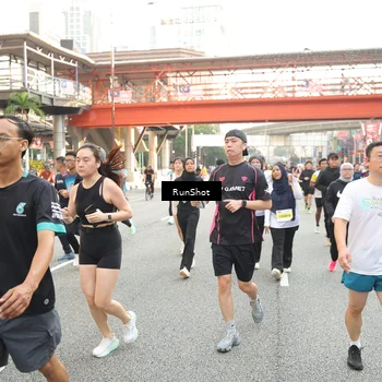 Runner Photo 4731306
