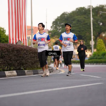 Runner Photo 4731597