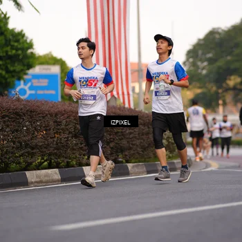 Runner Photo 4731626