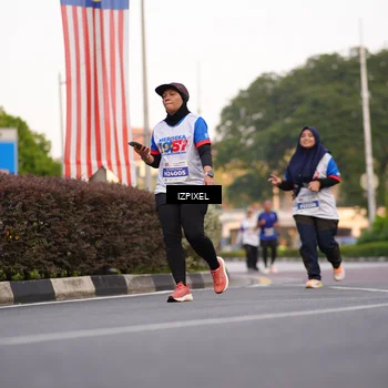 Runner Photo 4731735