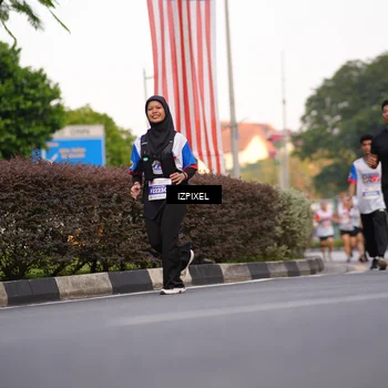 Runner Photo 4731984