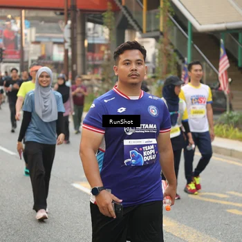Runner Photo 4732142