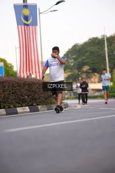 Runner Photo 4732384