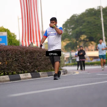Runner Photo 4732397