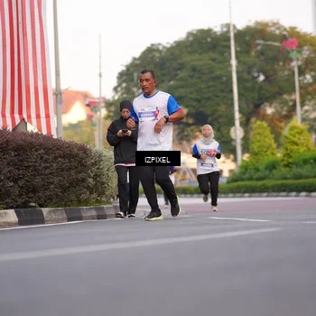 Runner Photo 4732437