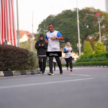 Runner Photo 4732438