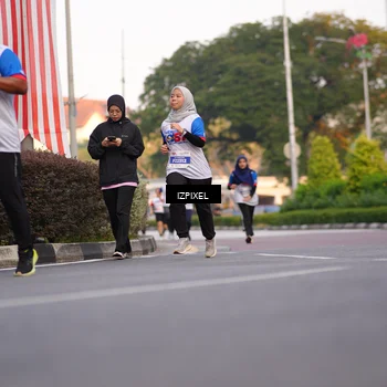 Runner Photo 4732476