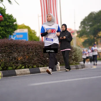 Runner Photo 4732493