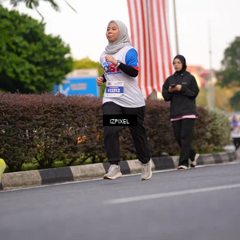 Runner Photo 4732500