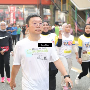 Runner Photo 4732640